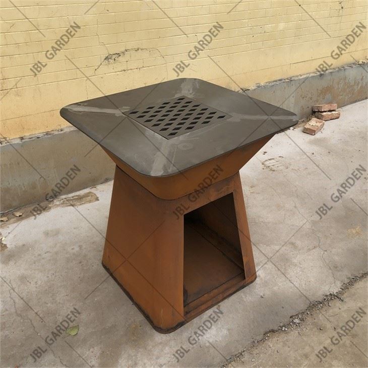 Garden Fire Pit BBQ