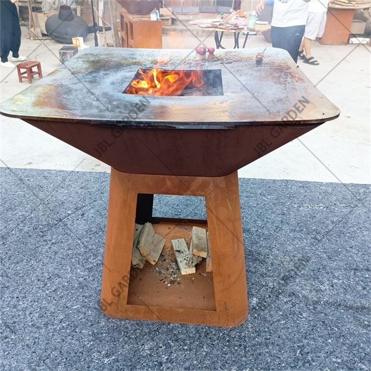 Grill Stand Design