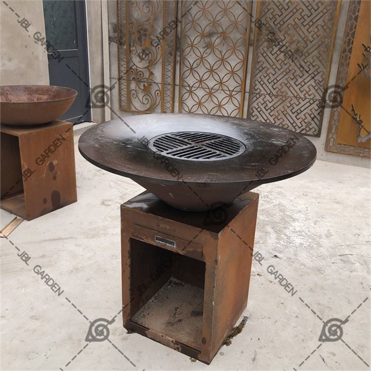 Modern Design CORTEN Steel Bbq