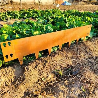 Изработени по поръчка градински кантове от Corten Steel