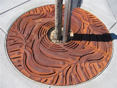 Градинска стоманена порта за дърво